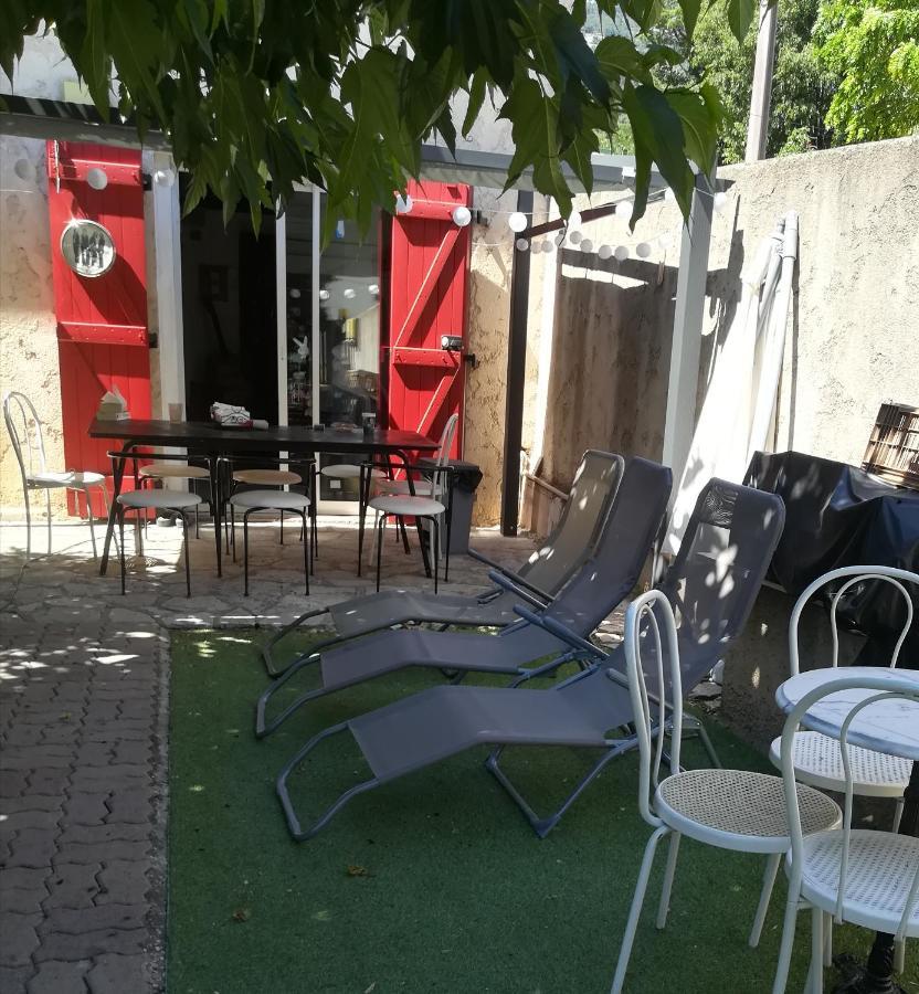 Cath'S Place Тулон Экстерьер фото