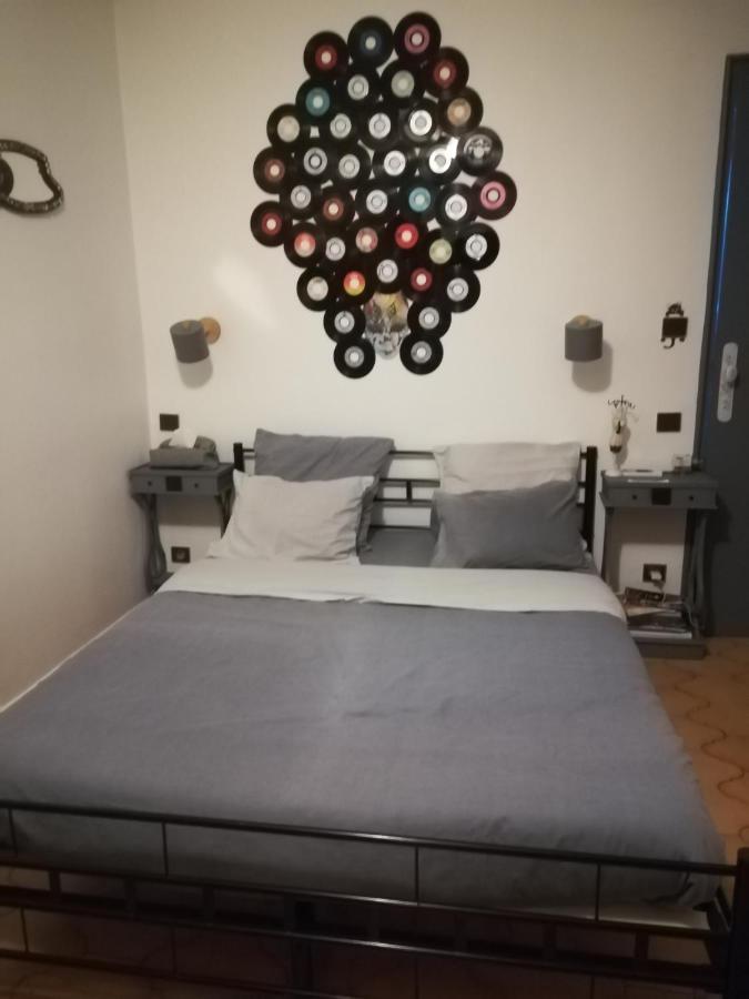 Cath'S Place Тулон Экстерьер фото
