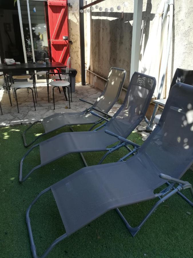 Cath'S Place Тулон Экстерьер фото